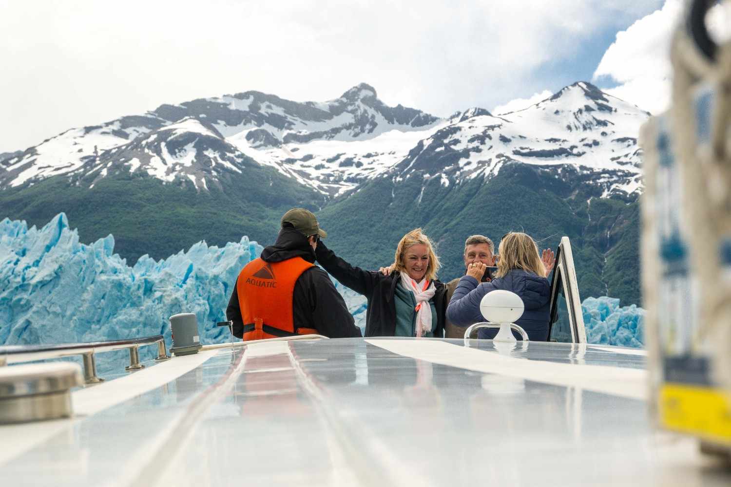 Perito Moreno & Estancia Experience